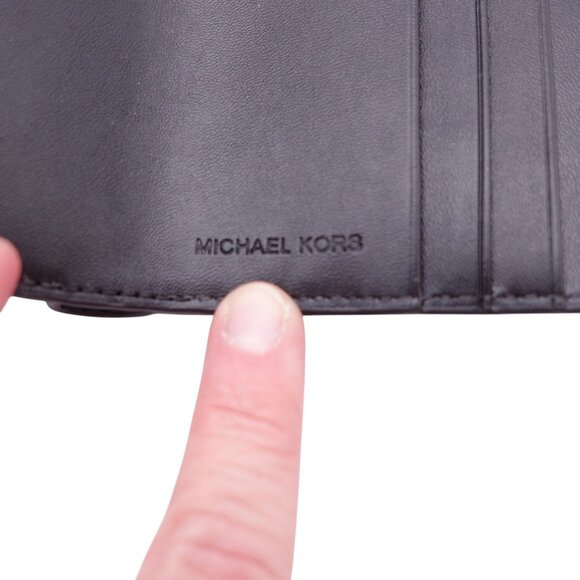 NWOT Michael Kors Malone Debossed Logo Duo Fold Wallet Gray Card Slot Pockets - Picture 5 of 10